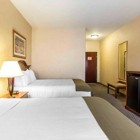 Oasis Inn And Suites 29 Palms Hotel Joshua Tree National Park 二十九棕榈村 外观 照片