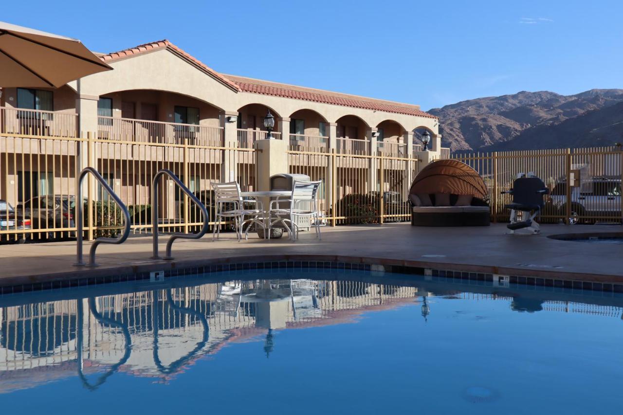 Oasis Inn And Suites 29 Palms Hotel Joshua Tree National Park 二十九棕榈村 外观 照片