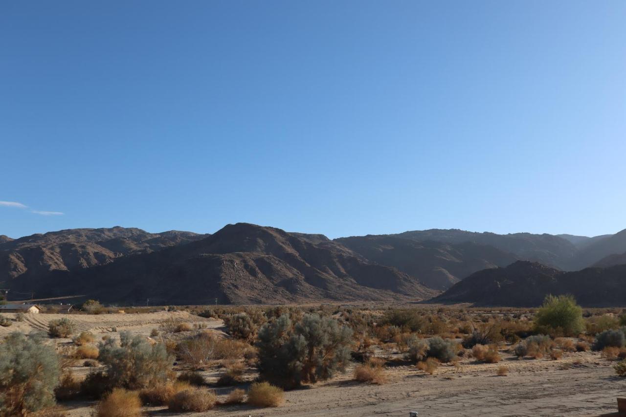 Oasis Inn And Suites 29 Palms Hotel Joshua Tree National Park 二十九棕榈村 外观 照片